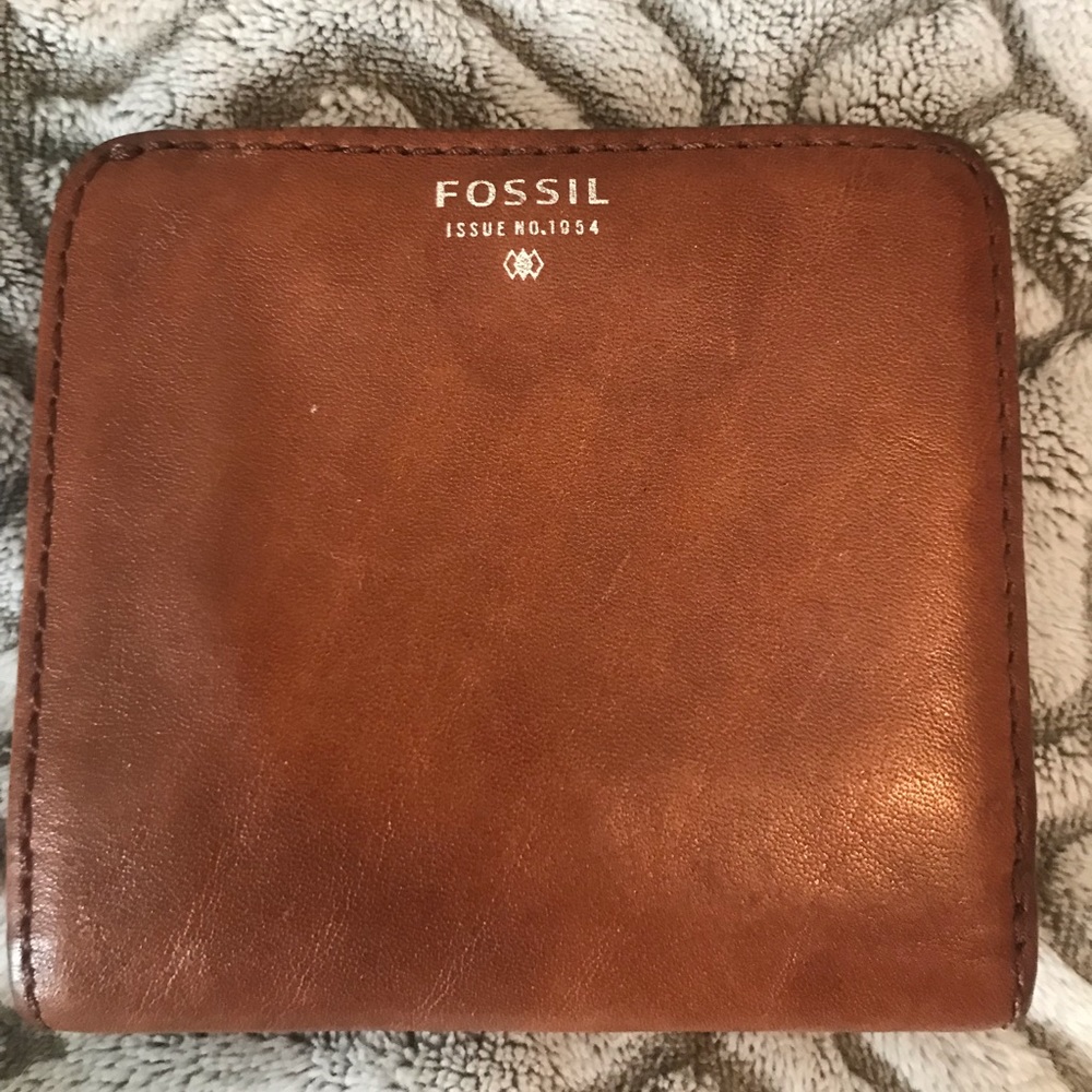 Fossil wallet